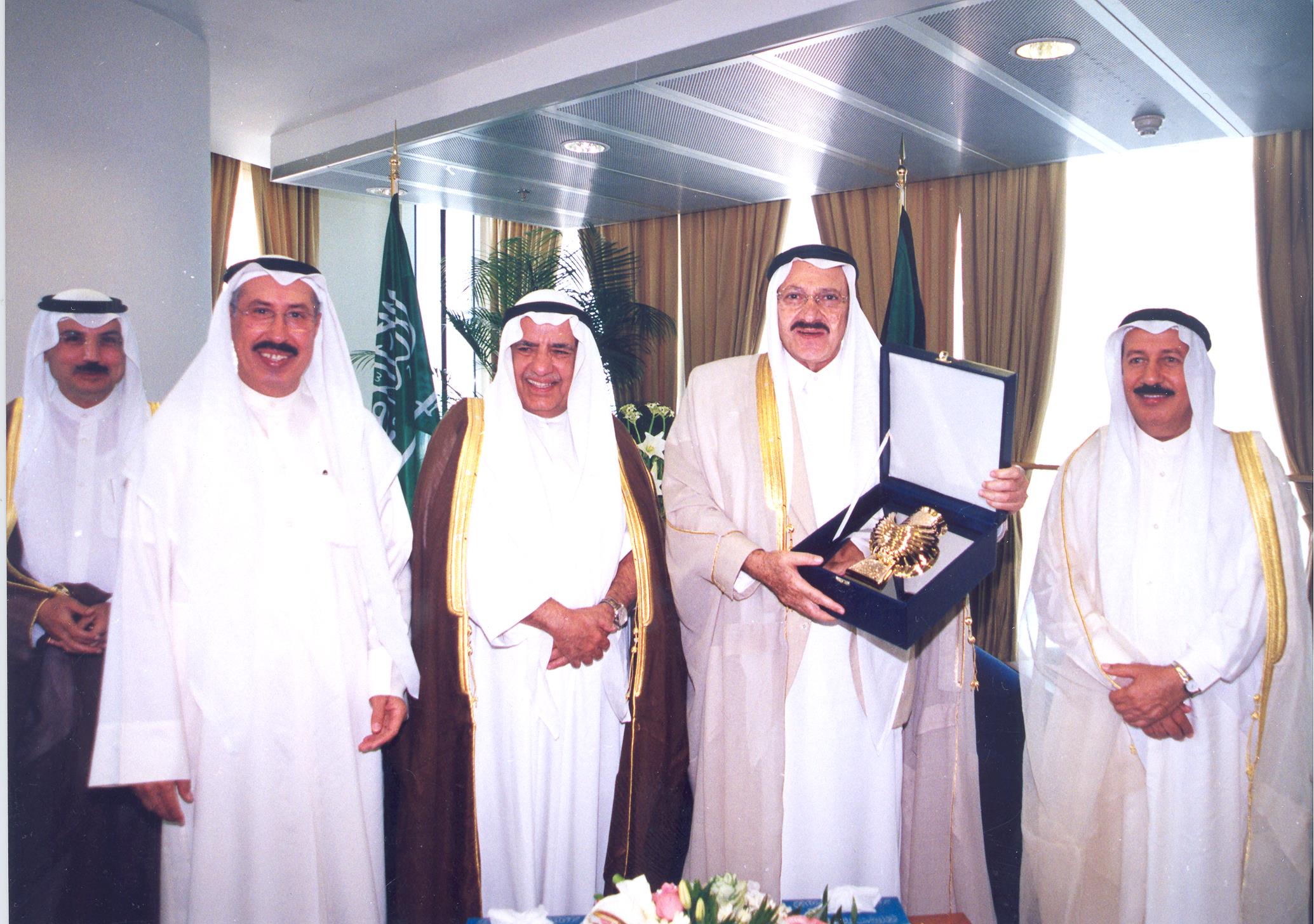 الشخصية الإنسانية - Prince Talal Bin Abdulaziz article